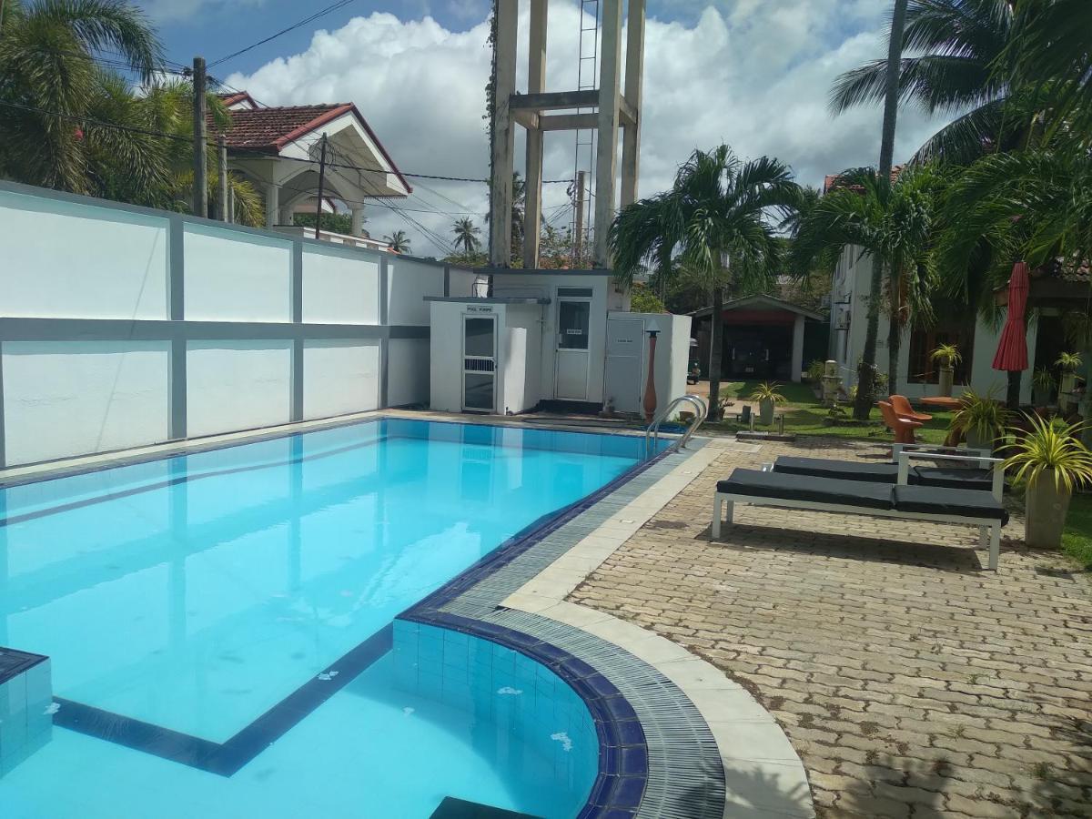 Vijai Resort Negombo Kültér fotó